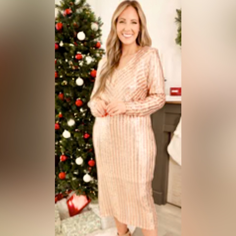 Chic Soul Talk The Talk Dress, Rose Gold